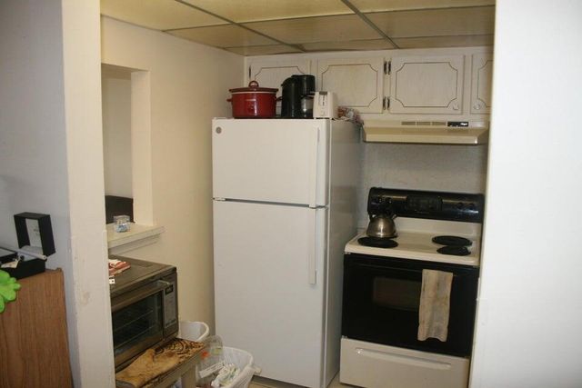 28 Camden B, West Palm Beach, FL 33417