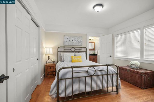 4426 4426 Park Blvd, Oakland, CA 94602