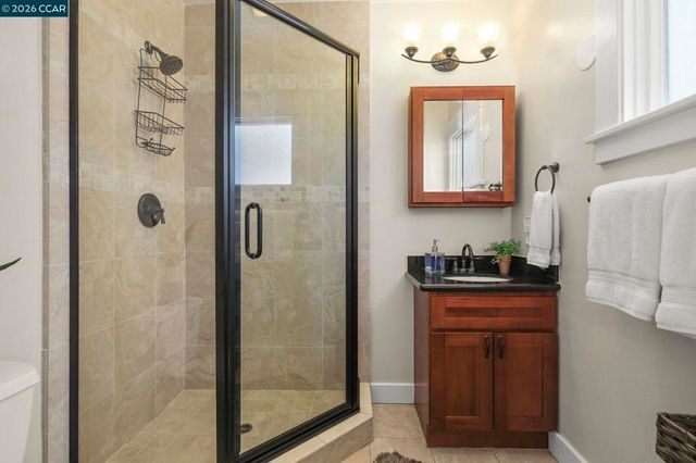 4426 4426 Park Blvd, Oakland, CA 94602