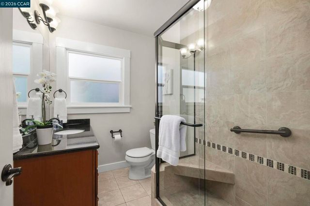 4426 4426 Park Blvd, Oakland, CA 94602