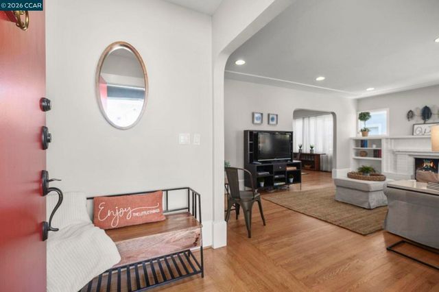 4426 4426 Park Blvd, Oakland, CA 94602