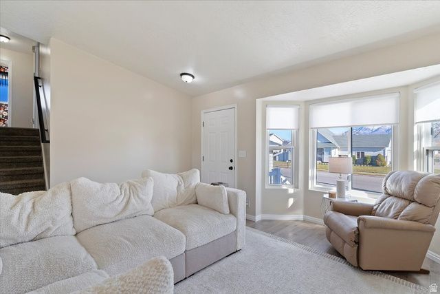 4645 S 3950 W, Roy, UT 84067