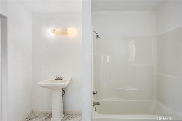 12190 Gladys, Yucaipa, CA 92399