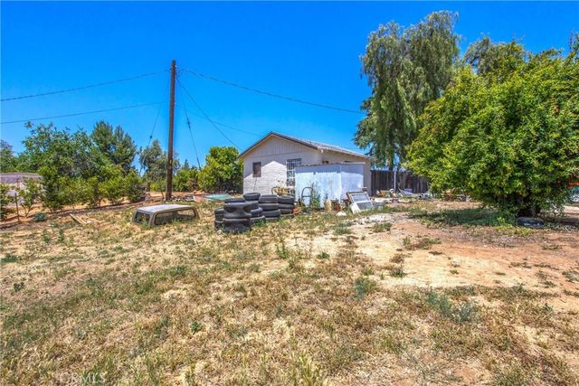 12190 Gladys, Yucaipa, CA 92399