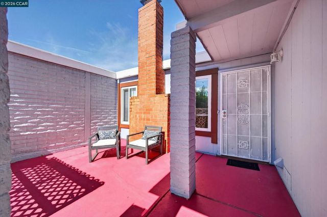 2900 Pear St, Antioch, CA 94509