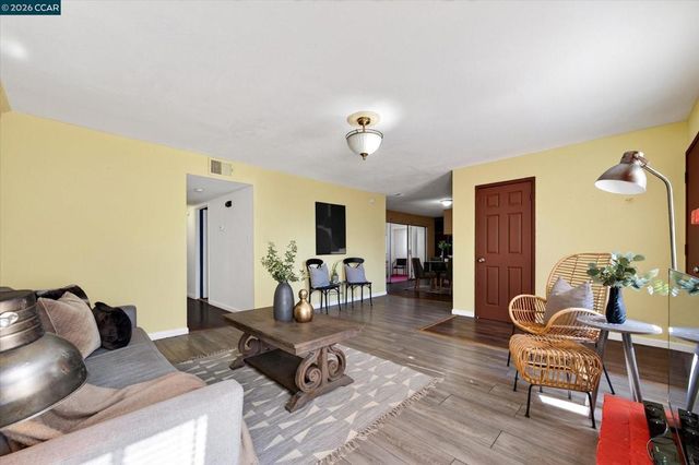 2900 Pear St, Antioch, CA 94509