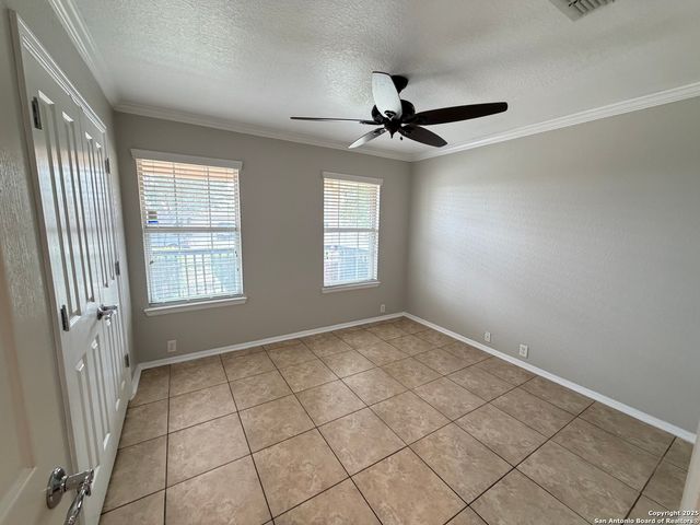 5408 COLUMBIA DR, Cibolo, TX 78108