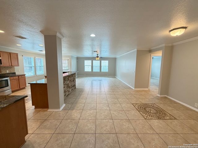 5408 COLUMBIA DR, Cibolo, TX 78108