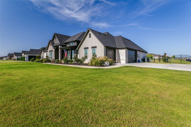 12000 Bella Vino Drive, Fort Worth, TX 76126
