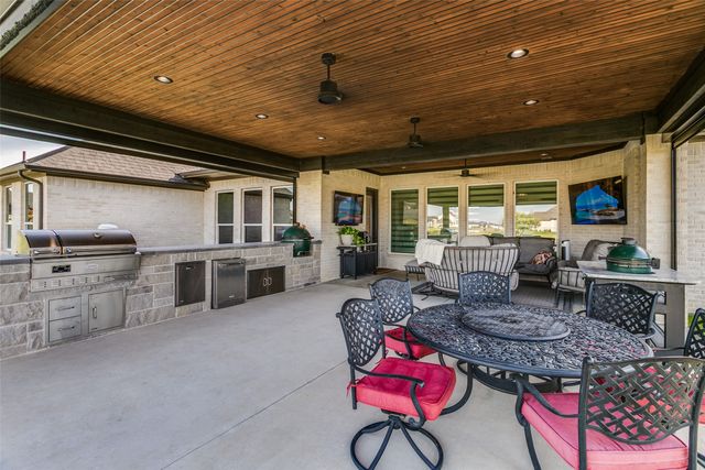 12000 Bella Vino Drive, Fort Worth, TX 76126