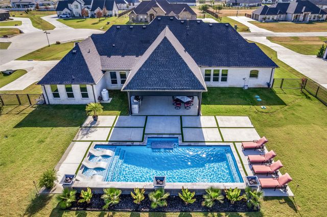 12000 Bella Vino Drive, Fort Worth, TX 76126