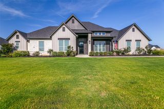 12000 Bella Vino Drive, Fort Worth, TX 76126
