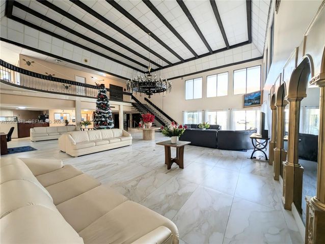 4801 NW 22nd Ct 205, Lauderhill, FL 33313