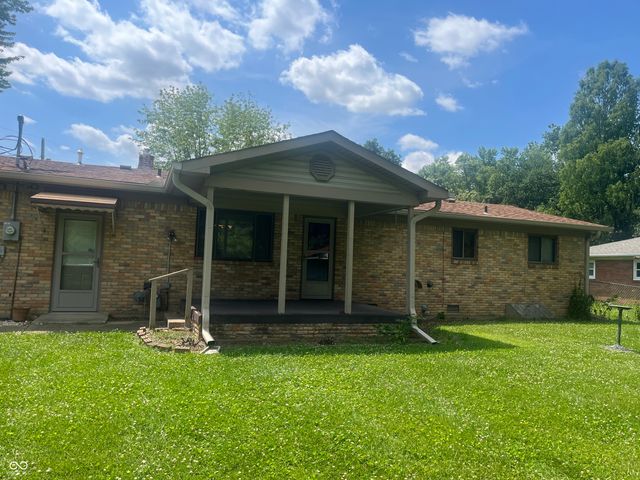 4221 Solun Road, Indianapolis, IN 46221