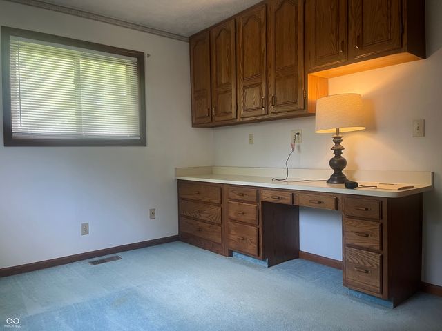 4221 Solun Road, Indianapolis, IN 46221