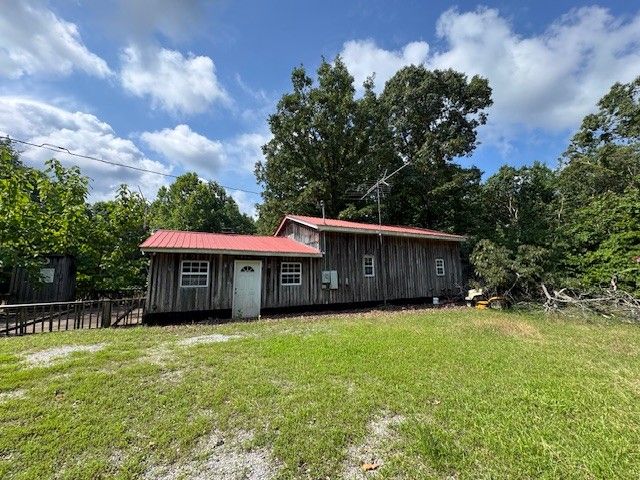 8062 Frame Hollow Rd, Nunnelly, TN 37137