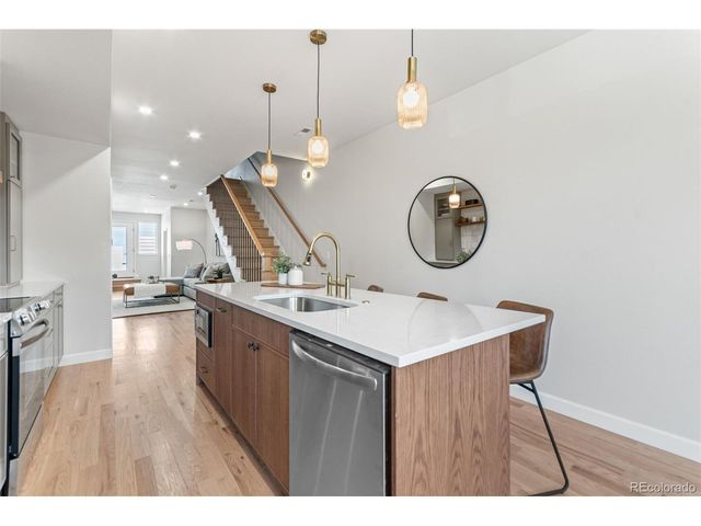 1052 N Knox Ct, Denver, CO 80204