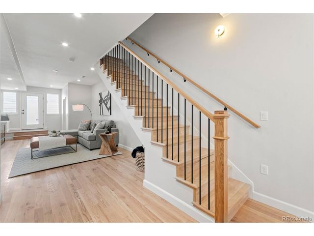 1052 N Knox Ct, Denver, CO 80204