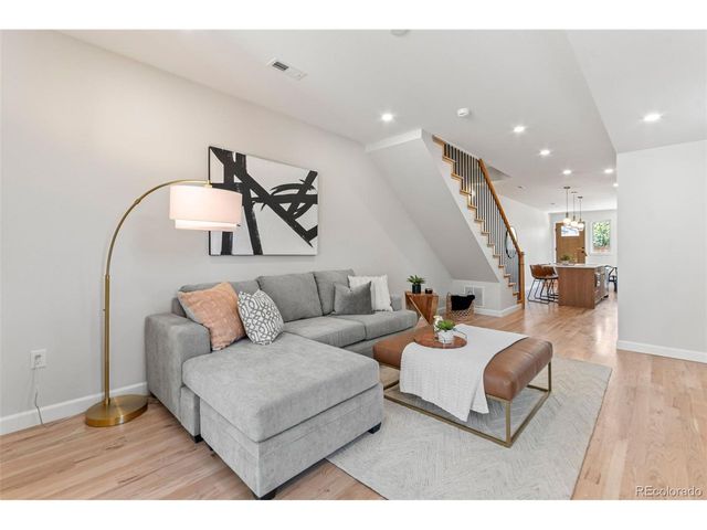 1052 N Knox Ct, Denver, CO 80204