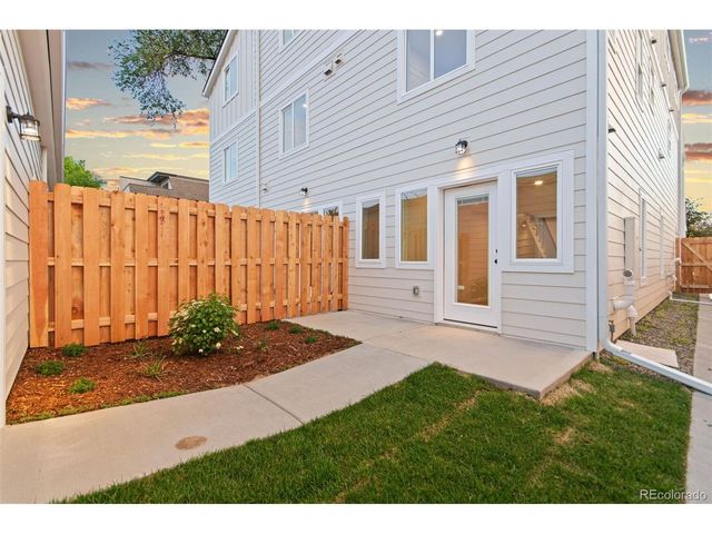 1052 N Knox Ct, Denver, CO 80204