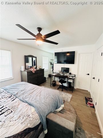 83 Geronimo Drive, St Albans, WV 25177