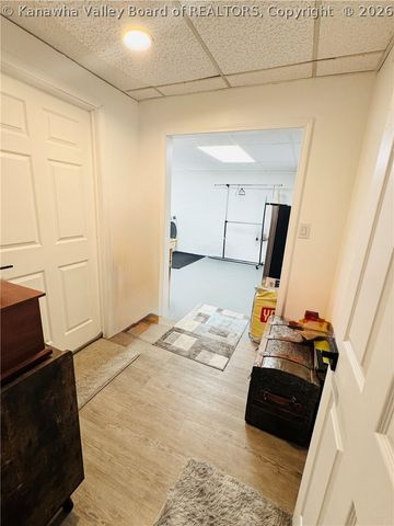 83 Geronimo Drive, St Albans, WV 25177