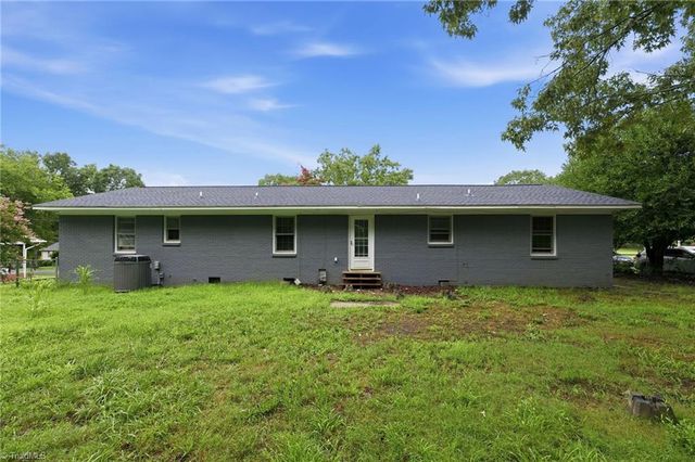 375 Curtis Street, Ramseur, NC 27316