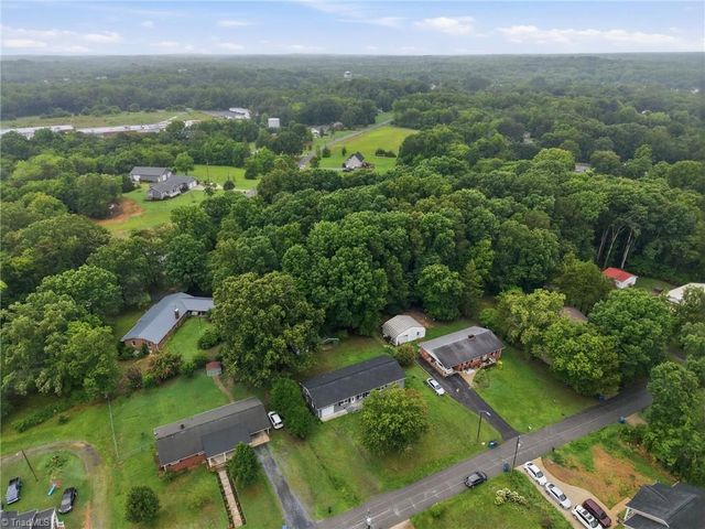 375 Curtis Street, Ramseur, NC 27316