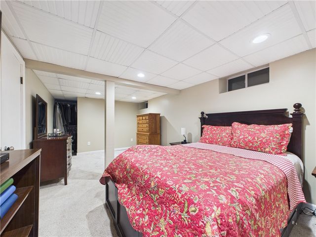 77 Fairfield Drive, North Kingstown, RI 02852