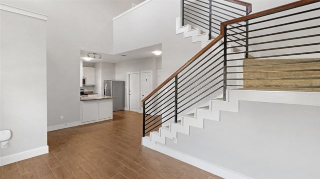 301 Mineral Wells, Terrell, TX 75160