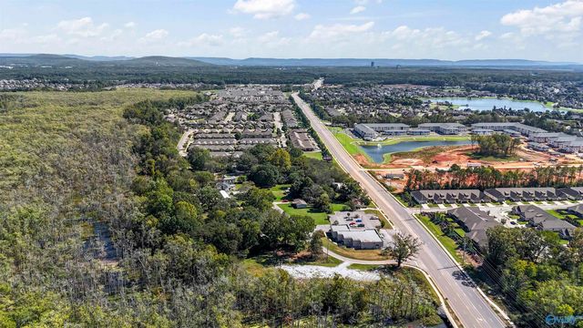 233 Williams Circle SW, Huntsville, AL 35824