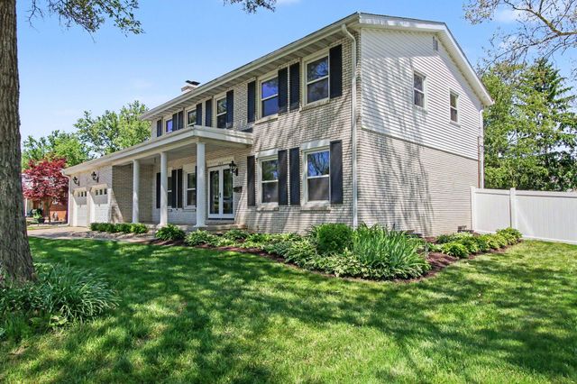 2304 Shannon Drive, Valparaiso, IN 46383