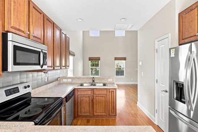 8023 Sweetgrass Court, Wilmington, NC 28412
