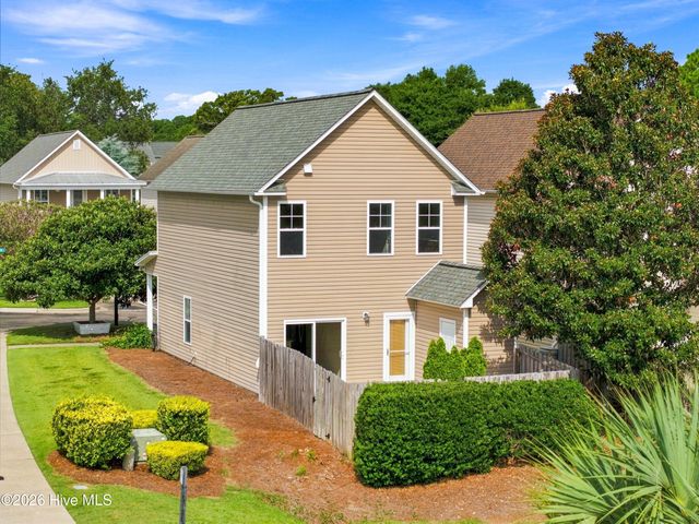8023 Sweetgrass Court, Wilmington, NC 28412