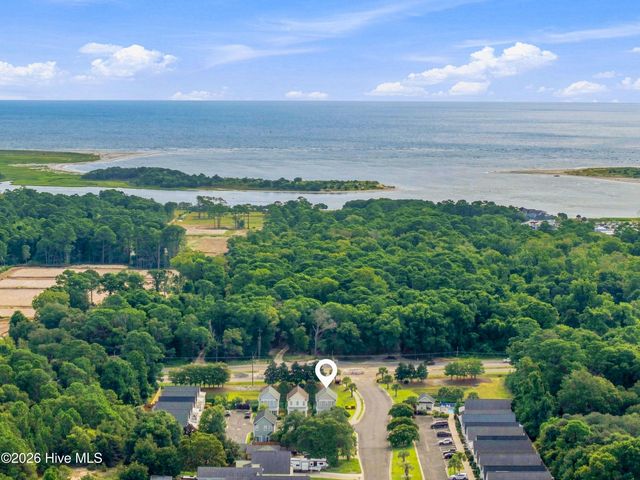 8023 Sweetgrass Court, Wilmington, NC 28412