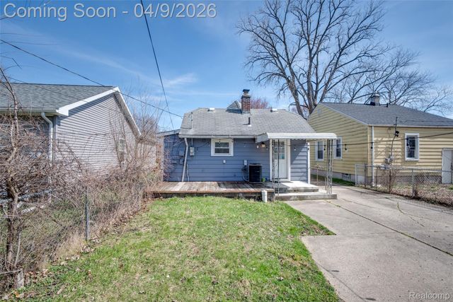 15843 Knight, Redford Charter Township, MI 48239