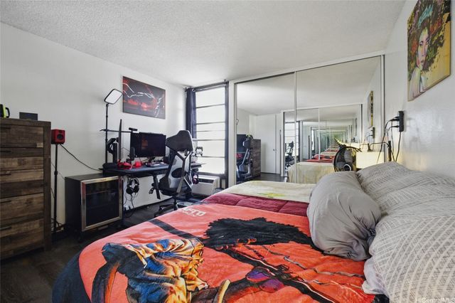 98-500 Koauka Loop 18A, Aiea, HI 96701