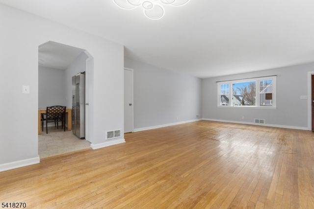 411 Hory St, Roselle Boro, NJ 07203