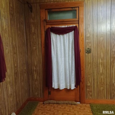 1607 S Carbon Street, Marion, IL 62959