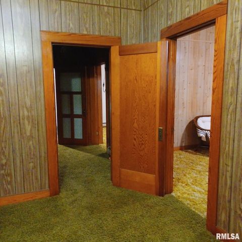 1607 S Carbon Street, Marion, IL 62959