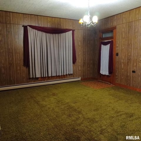 1607 S Carbon Street, Marion, IL 62959