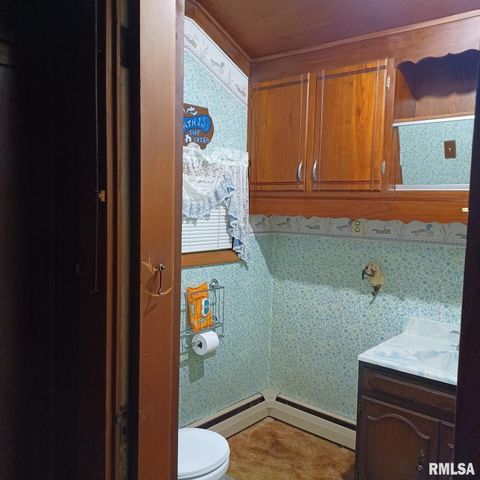 1607 S Carbon Street, Marion, IL 62959