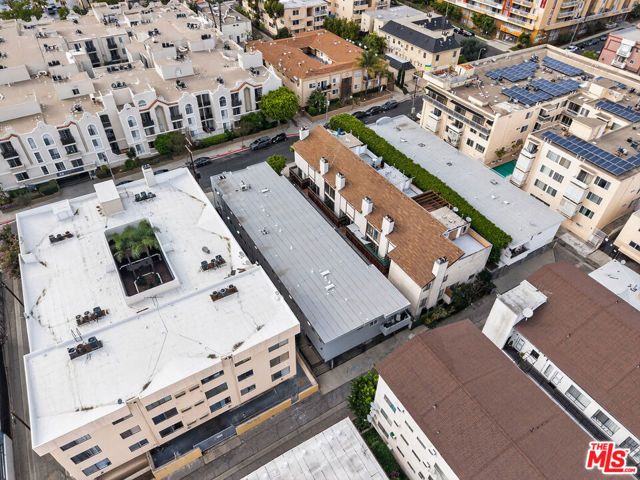 1530 N Formosa Avenue, Los Angeles, CA 90046