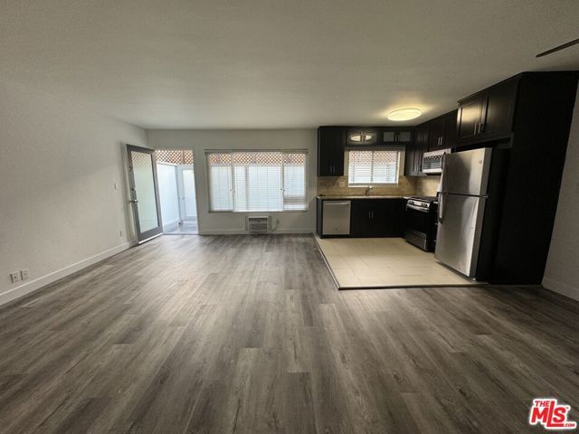 1530 N Formosa Avenue, Los Angeles, CA 90046