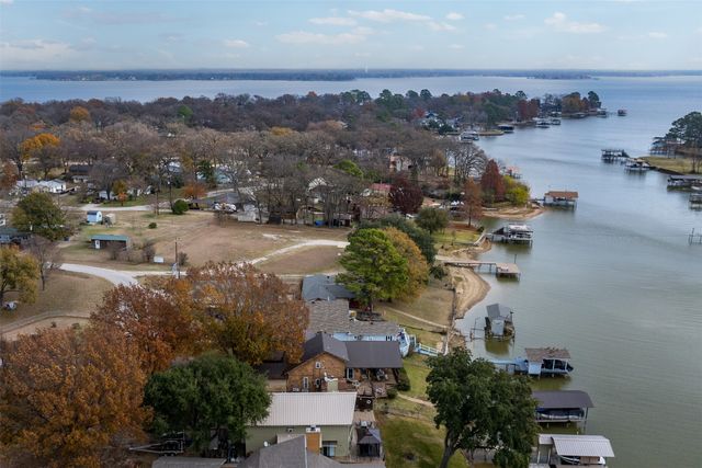 1320 Villa Bay Drive, Tool, TX 75143