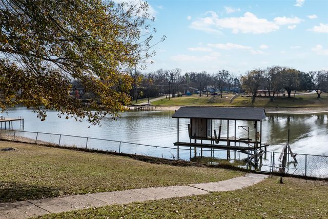 1320 Villa Bay Drive, Tool, TX 75143