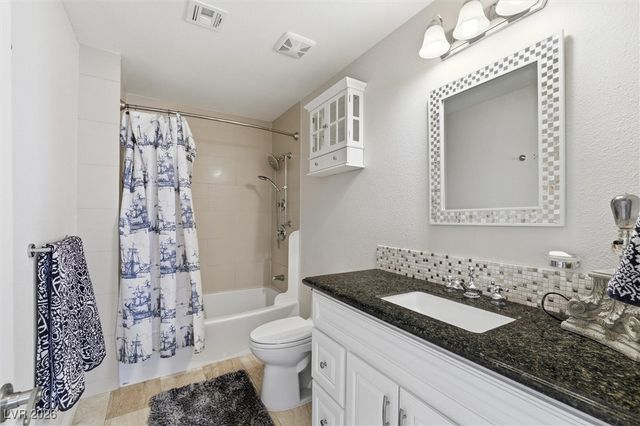 2252 Buckingham Court, Henderson, NV 89074