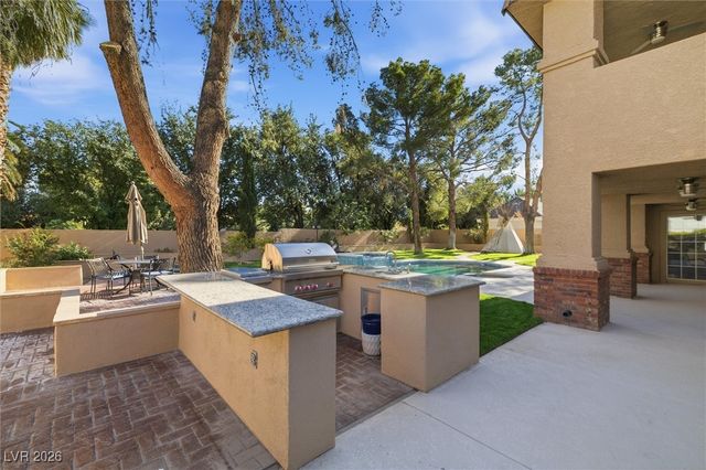 2252 Buckingham Court, Henderson, NV 89074