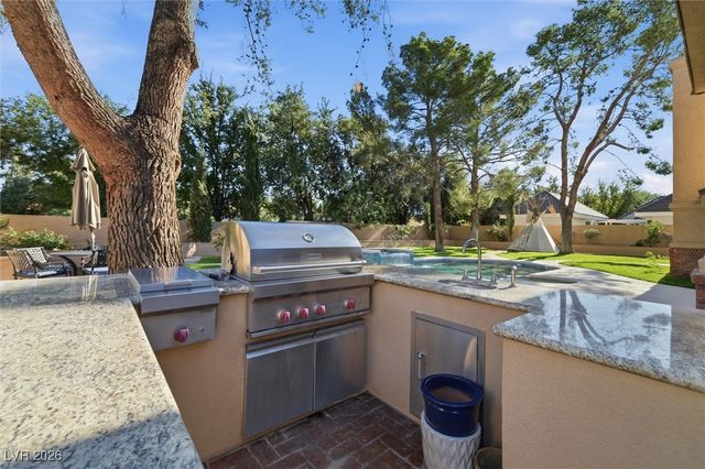 2252 Buckingham Court, Henderson, NV 89074