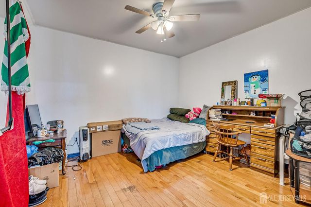 651 W Lincoln W Avenue, Rahway, NJ 07065